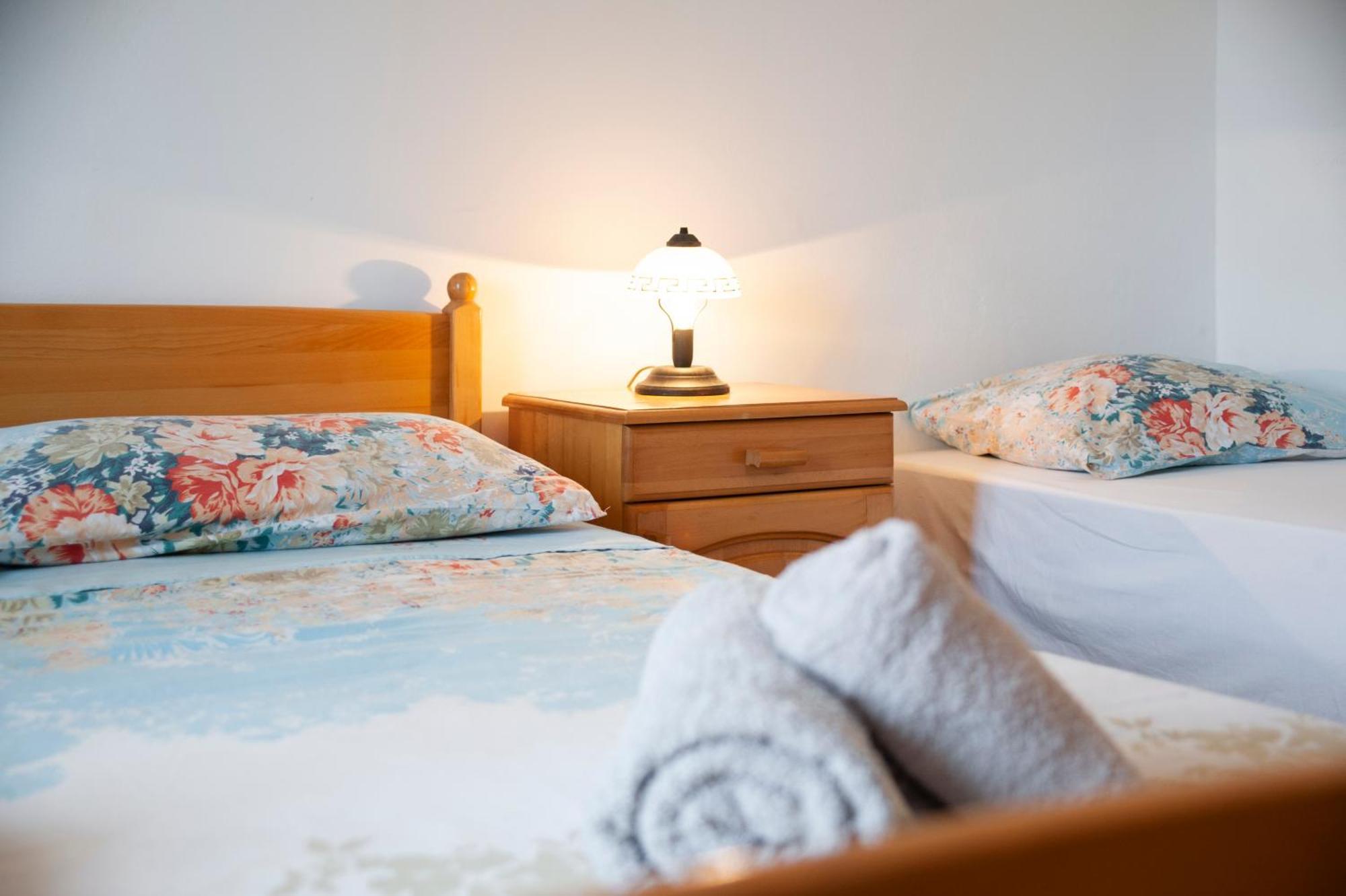 Luna Tsuki Seven Aparthotel Rovinj Exterior foto