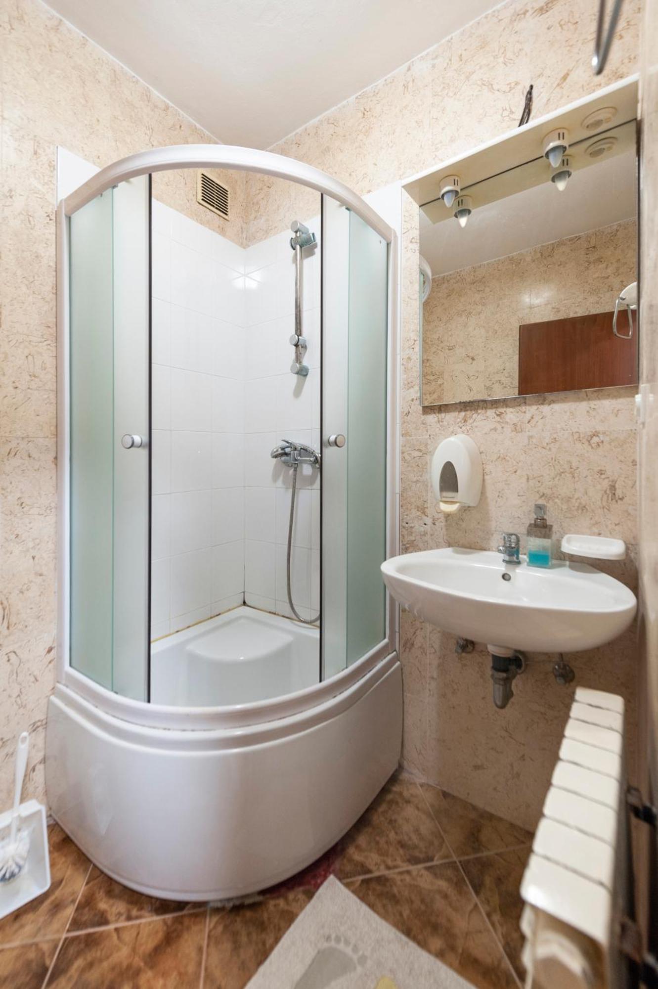 Luna Tsuki Seven Aparthotel Rovinj Exterior foto