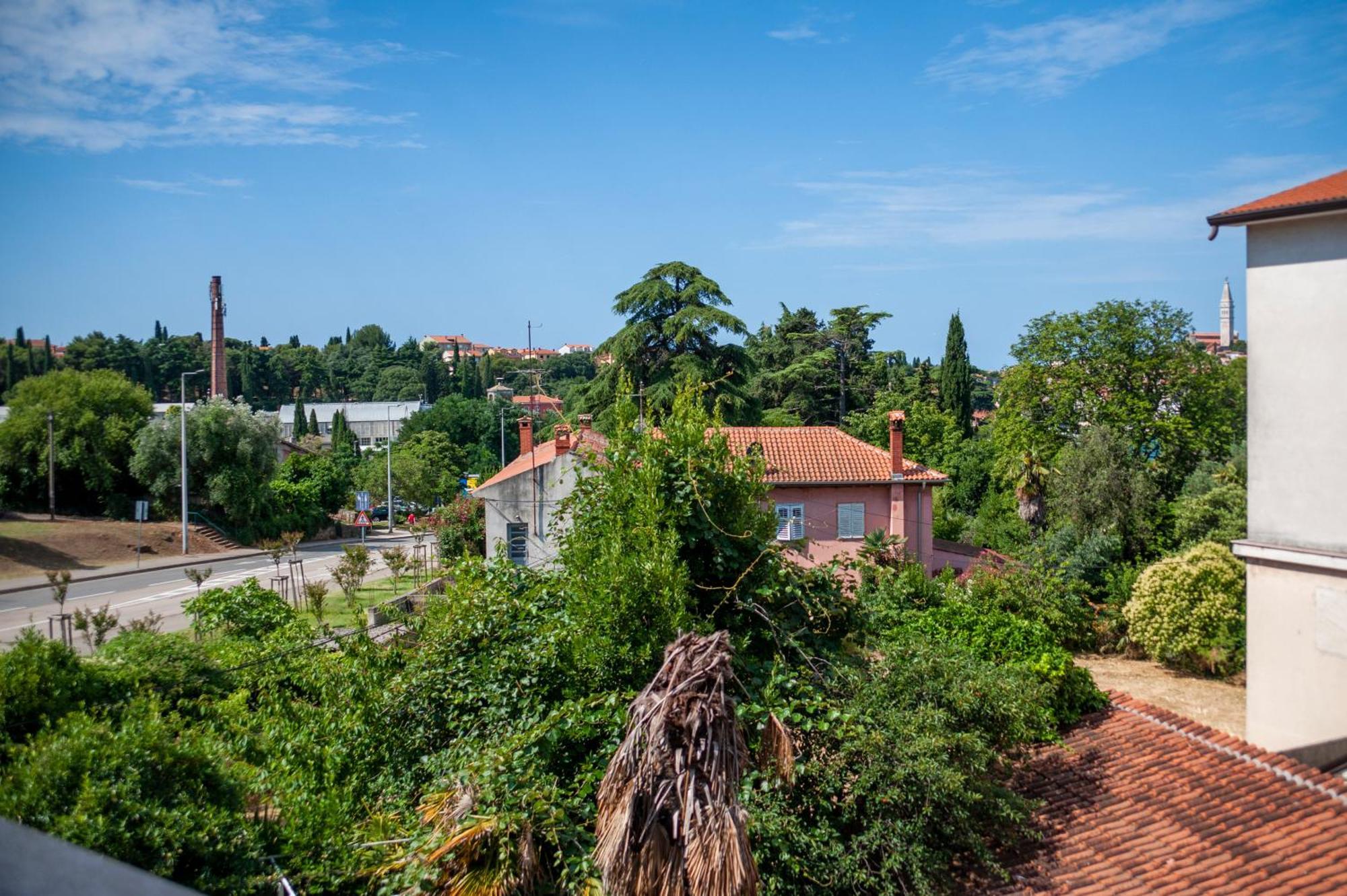 Luna Tsuki Seven Aparthotel Rovinj Exterior foto